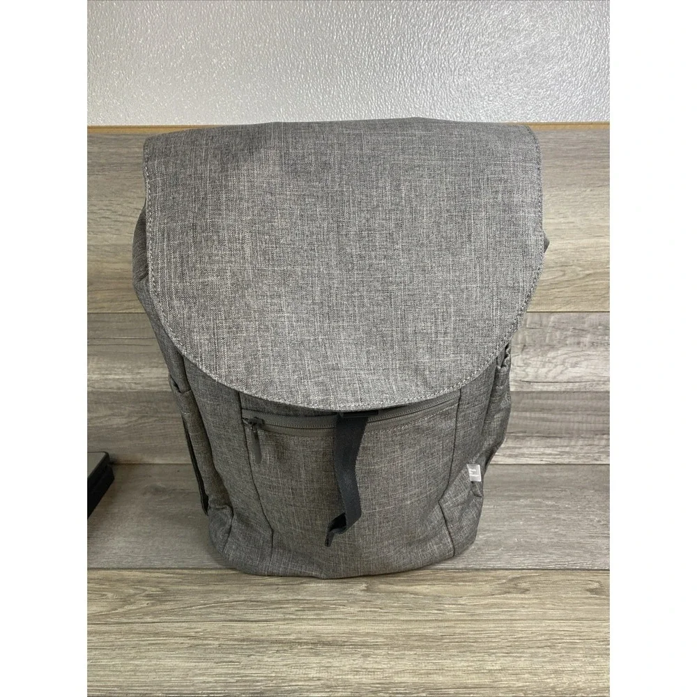 Made By Design Adult Unisex Draw Top Pockets Flat Backpack 17